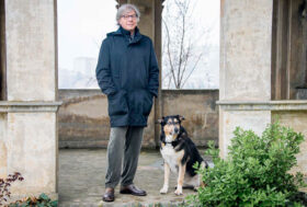 Almo Nature non appartiene più a un umano, ma allo scopo della Fondazione Capellino: la difesa dei cani, dei gatti e della biodiversità