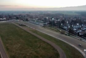 IPPODROMO DI VINOVO – 23 MAGGIO: OSPITI IMPORTANTI E TRIBUNE APERTE PER MILLE SPETTATORI