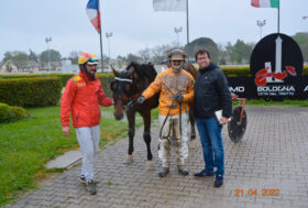 Ippodromo Arcoveggio Bologna: resoconto delle corse di giovedì 21 aprile
