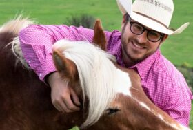 Novità in libreria: Galoppando contro vento. I Western Haflinger di Emanuele Lamacchia