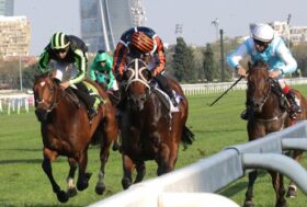 Mercoledì Vengo Anch’Io all’Ippodromo SNAI San Siro che sbaraglia tutti e vince la prova per i velocisti di 3 anni