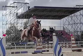 A Tanca Regia Simonetti vince il piccolo Gran Premio al Sardegna Jumping Tour