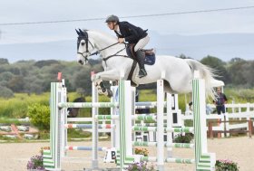 Salto ostacoli: 258 cavalli alla 1^ tappa del Trofeo Asvi, Antonio Meloni su Vadir vince il Gran Premio C140 a due manche