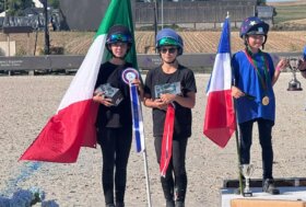 L’Italia brilla ai Mondiali di Mounted Games a coppie in Francia